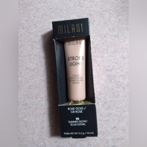 Mixed makeup bundle* - Picture 5 of 5